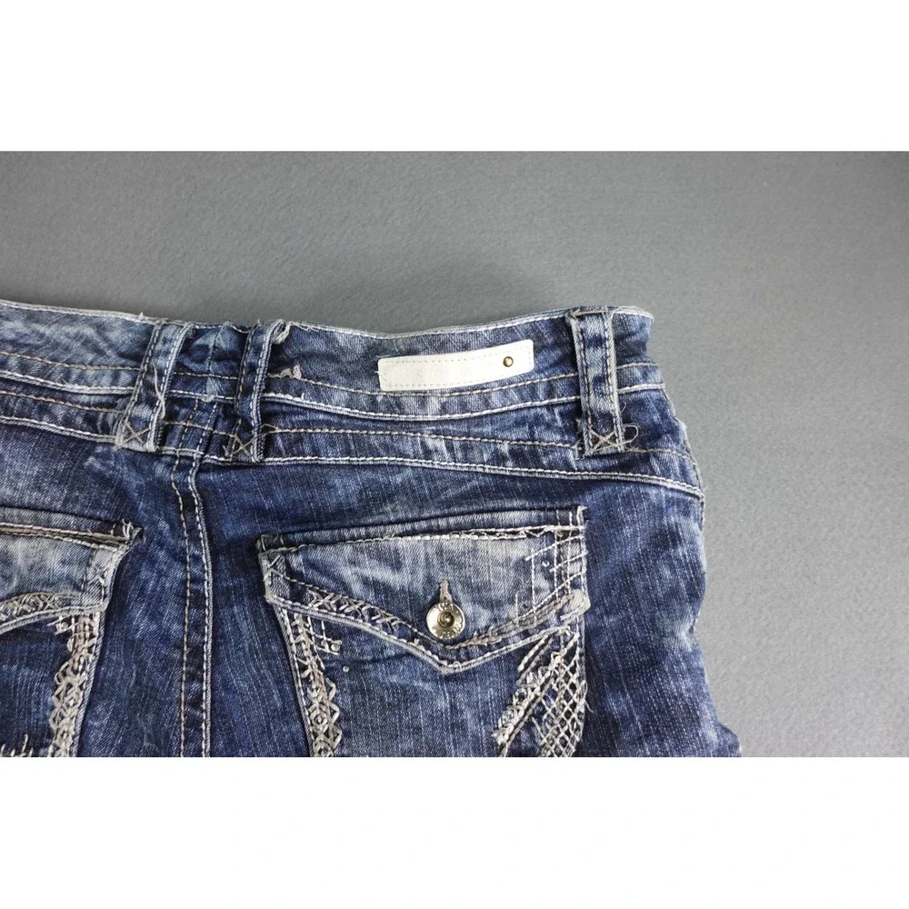 Arija Jeans measurements waist